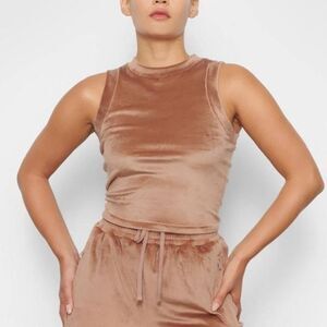 Skims Velour Crew Neck Tank Sienna Size XL